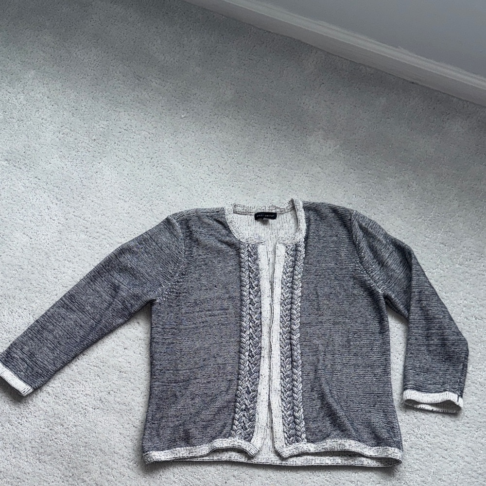 Willi Smith Navy, Gray and Cream Women's Cardigan with hooks
